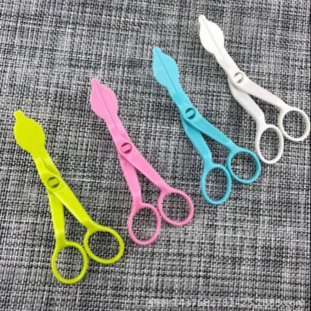 Gunting mawar alat dekorasi kue scissors baking gadget plastik