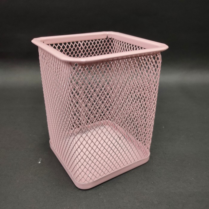 

Mantap Sale/ Pen Holder/ Tempat Alat Tulis / Jaring Kotak Diskon