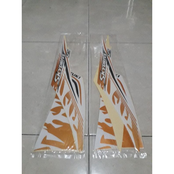 STRIPING STIKER MOTOR SUZUKI SKYDRIVE ORISINIL