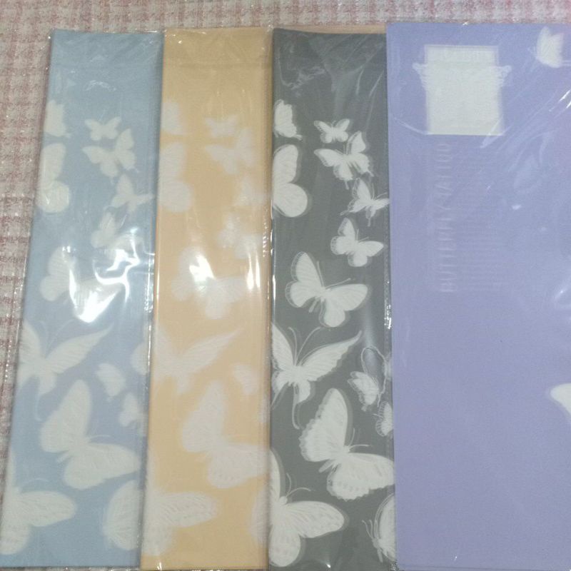 

KERTAS BUNGA 1PC MOTIF GAMBAR KUPU2