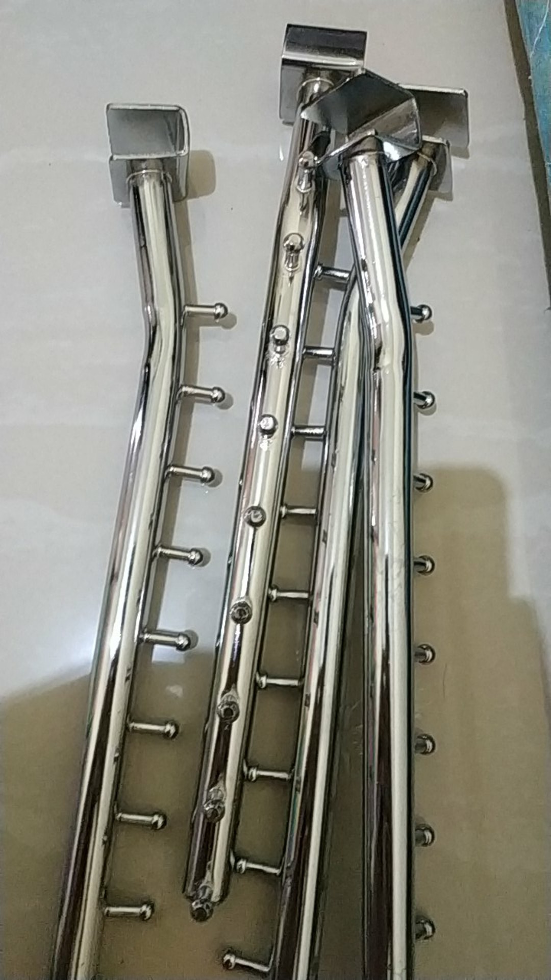Hanger Suling Kotak 9 Titik Tekuk