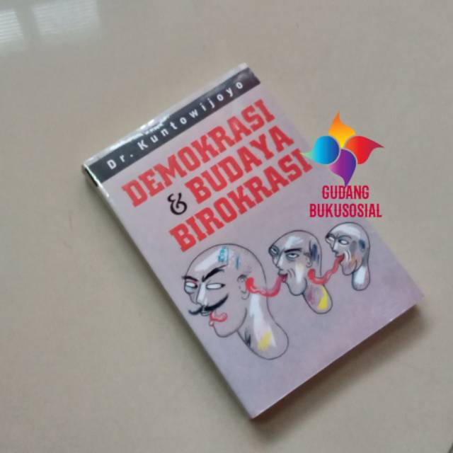 DEMOKRASI DAN BUDAYA BIROKRASI