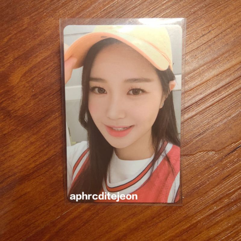 season greetings sg weeekly jihan official photocard