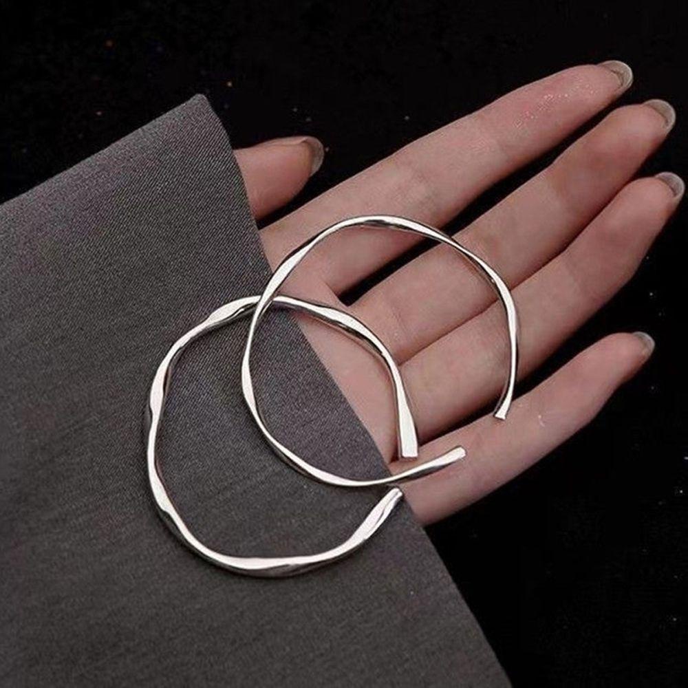 Gelang Bangles Desain Cincin Mobius Gaya Elegan Unik Untuk Wanita