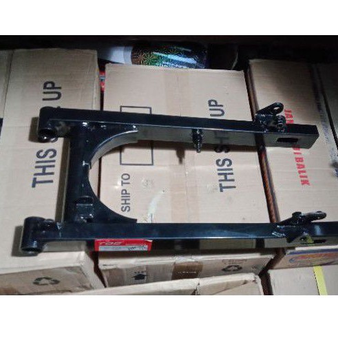 SASIS F1ZR SWINGARM F1ZR