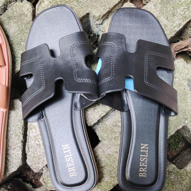 New BLC 1839 Sandal Jelly Anjani bacadeskripsi-Black