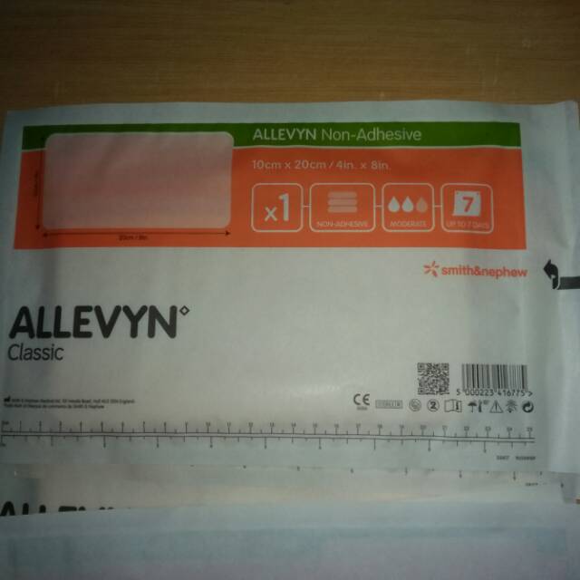 Foam allevyn non adhesive 20x10