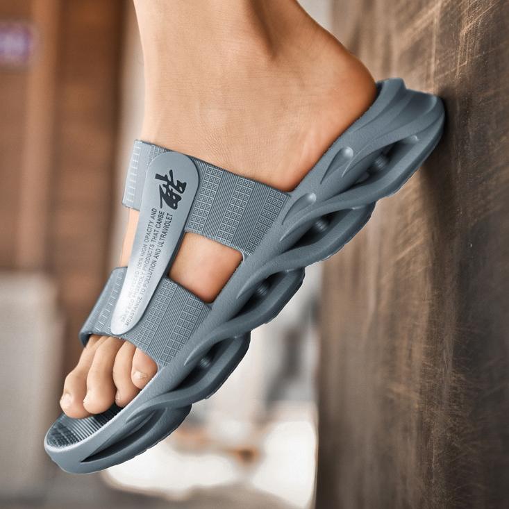 Dijamin Miring harga.. 【COD/Buatan China】Sandal Pria Sendal Slide Pria Sendal Pria Casual Sendal Pri