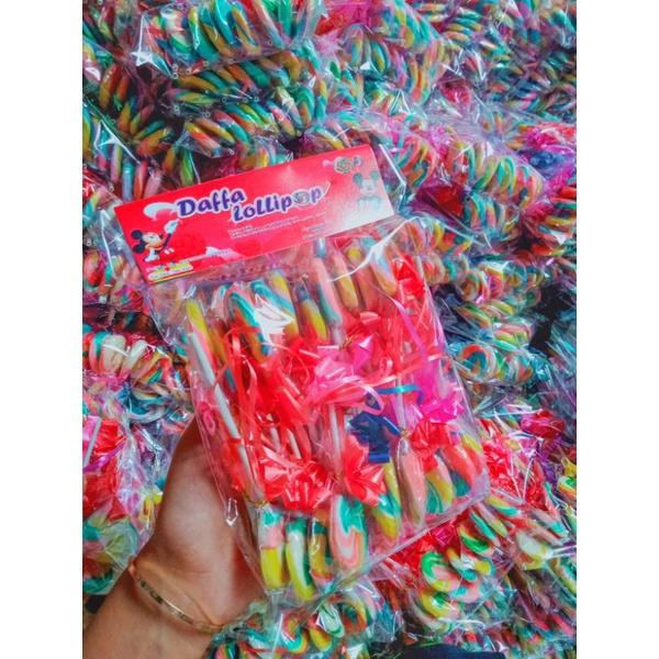 

permen lollipop bulat tebal 4cm isi 20pcs by pabrik permen daffa lollipop