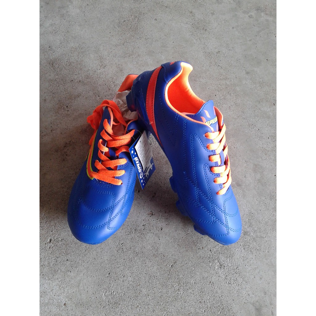 Sepatu Bola merk Speed