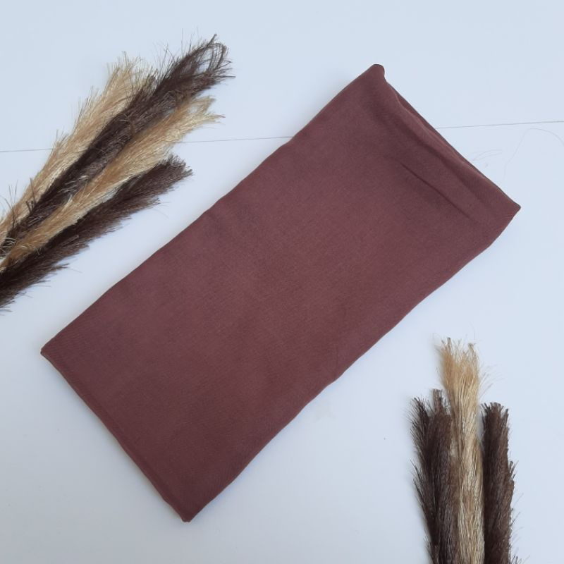 SEGIEMPAT PARIS POLOS PREMIUM AZARA | ANTI LETOY | PARIS VOAL | KERUDUNG MIRACLE MURAH | HIJAB JILBAB SQUARE | JILBAB SEMI PREMIUM SEKOLAH-Scarlett Brown