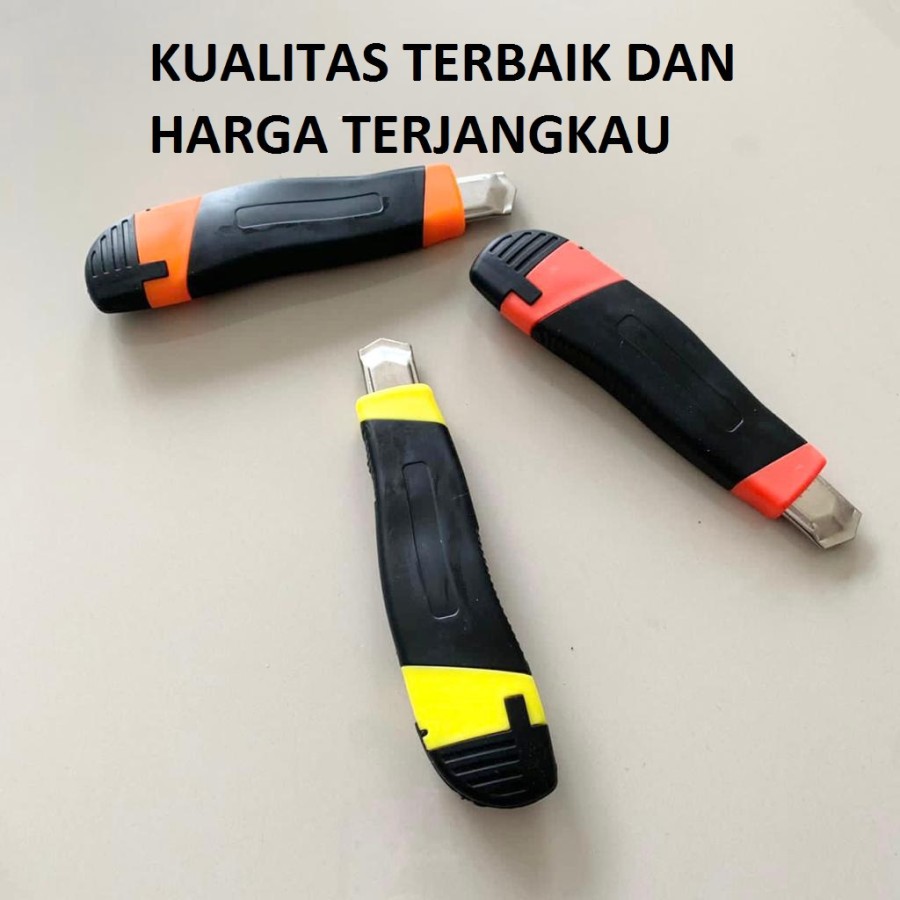 Cutter Cuter Blade Pisau Besi Pemotong Kertas Tajam Kuat Hitam Knife