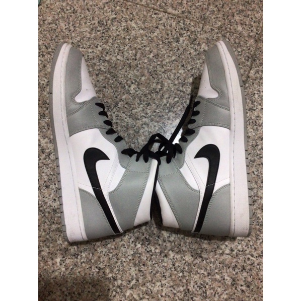 jordan 1 mid light smoke grey