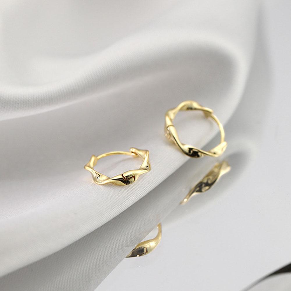 Anting Hoop Agustina Lingkaran Gadis Geometris Mencegah Alergi Elegan Simple Perhiasan Wanita