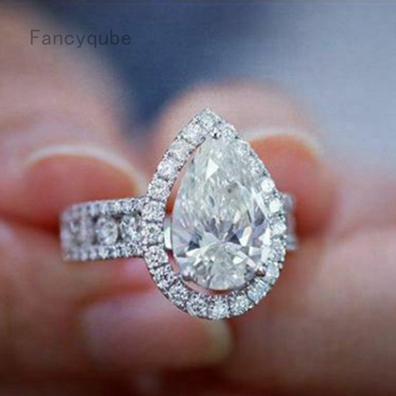 Luxury Fashion Pear Shaped Diamond Ring Wedding Ring