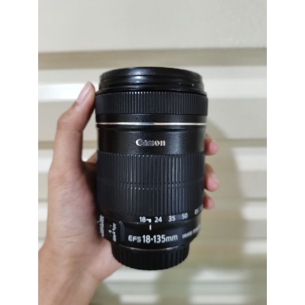 LENSA CANON 18-135 MM MULUS.