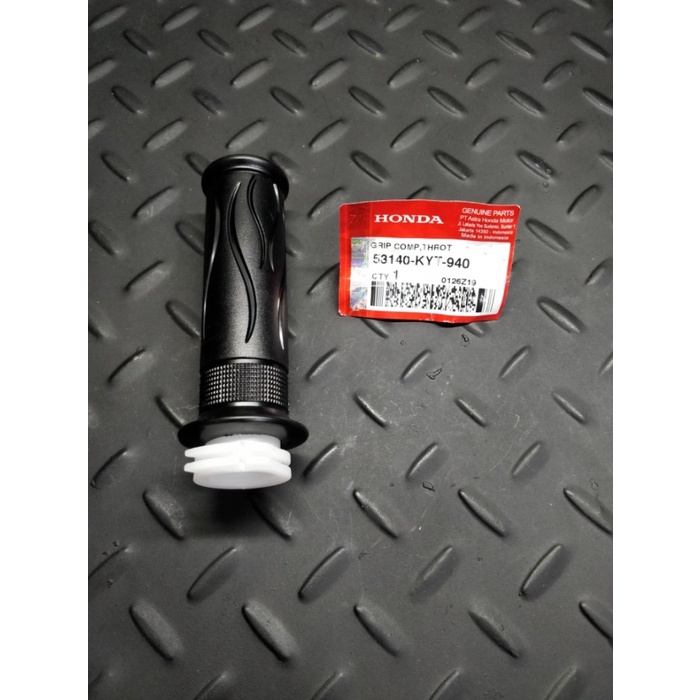 Grip Comp Throttle Grip Gas Honda Scoopy Karbu Scoopy Fi 53140KYT940