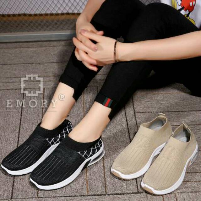 Sepatu EMORY Flyknit Sneakers AQYEMO 2785