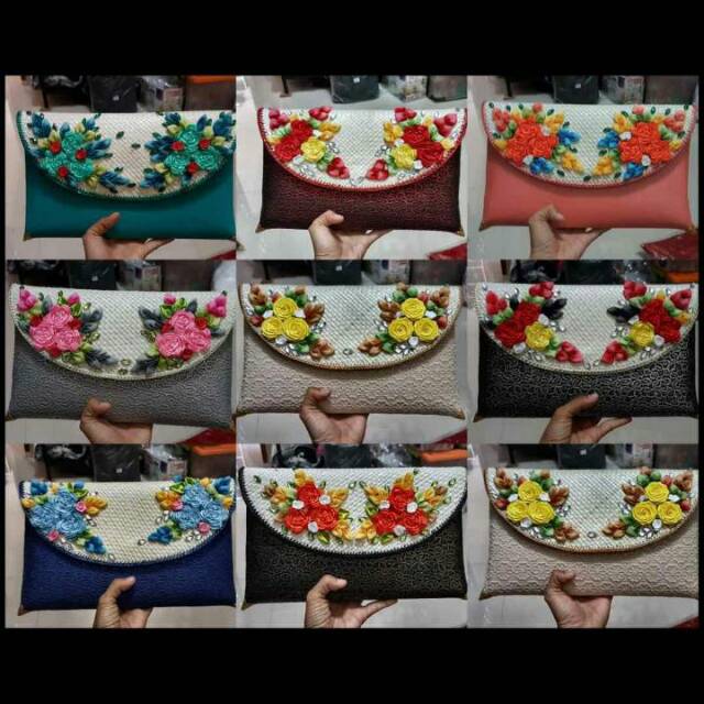tas anyam pandan bunga motif brokat