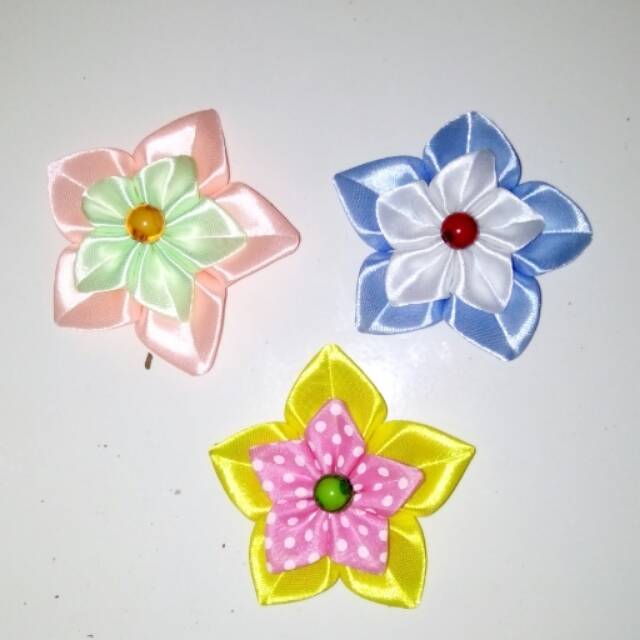 Bros dan jepit rambut bahan dari pita satin