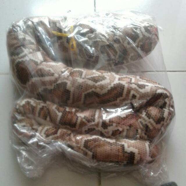 Boneka ular