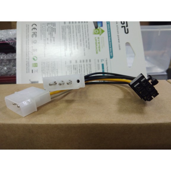 Kabel Power VGA 6Pin To Molex 4pin