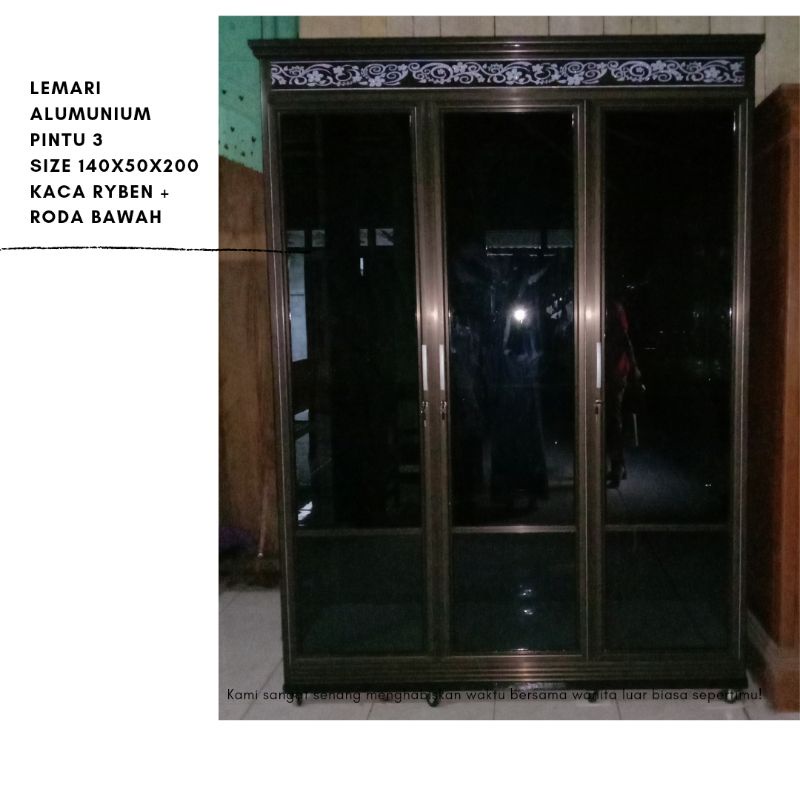 Lemari Pakaian 3 Pintu | Lemari Pakaian Alumunium Kaca