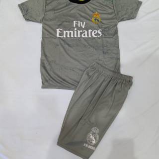  Baju  Jersey bola  anak  setelan umur 5 7 tahun lusinan 