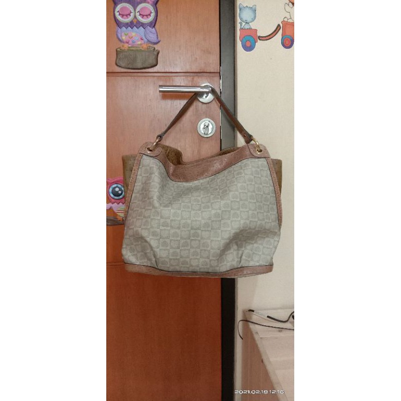 LOVCAT HOBO BAG PRELOVED