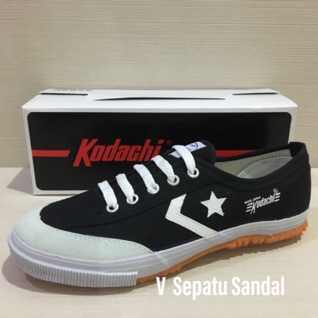 Sepatu Capung-Kodachi-8119-Black