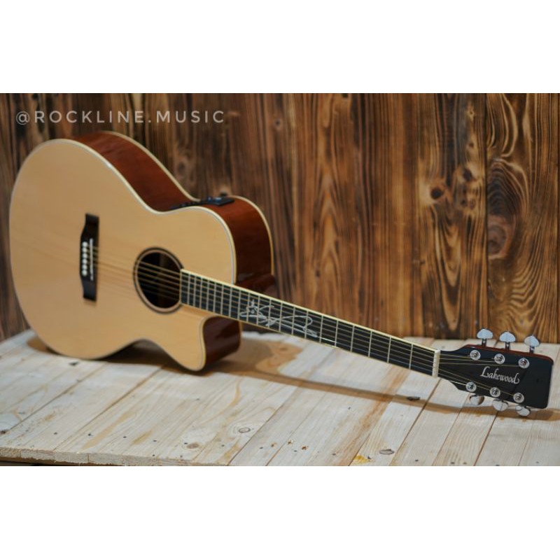 Gitar Akustik Elektrik Lakewood