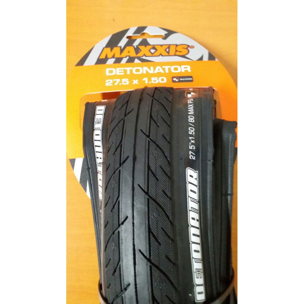 BAN LUAR MAXXIS DETONATOR 27.5 X 1.50 BLACK