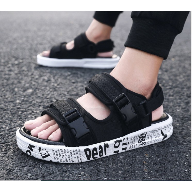 SANDAL PRIA SANDAL IMPORT DEAR MODEL CASUAL SANDAL GUNUNG MODERN KEREN COWOK RINGAN/TIDAK LICIN