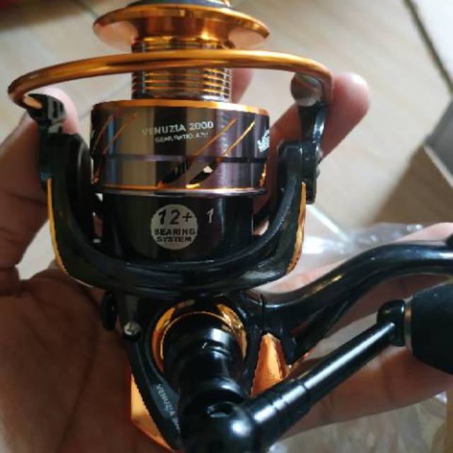 Reel Vezel Venuzia 2000 3000 6000 (12+1 BB) Sudah Power Handle. HARGA PROMO