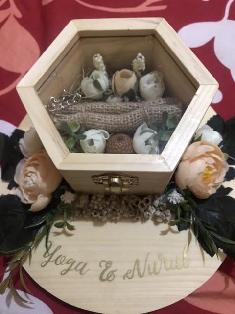 Ready Stock! Ring Bearer, Ring Box, Kotak Cincin, Seserahan -  Rustic Dengan Nama.