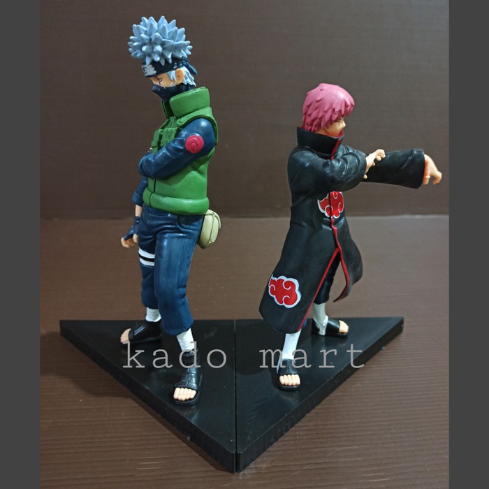 ACTION FIGURE NARUTO KAKASHI SASORI AKATSUKI ISI 2