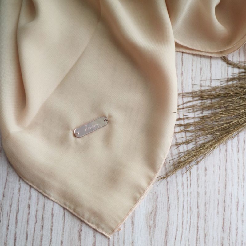 HIJAB SEGI EMPAT POLOS FATIMAH HIJAB POLLYCOTTON | BELLA SQUARE PREMIUM KERUDUNG POLOS-LATTE CREAM