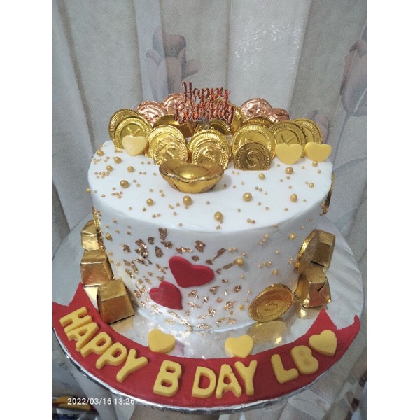 

White Coin Blackforest