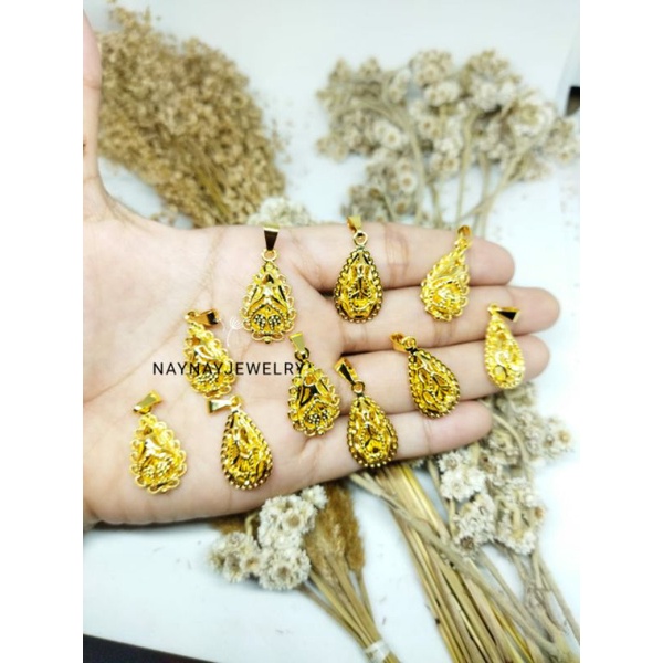 Liontin oval warna emas 24k