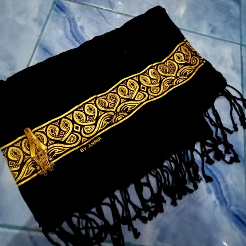 Selendang hitam /selendang hitam wanita /syal wanita /syal rajut-03