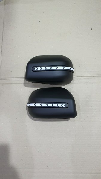 Cover spion hitam doff lampu sein running All new avanza  tipe E 2012.