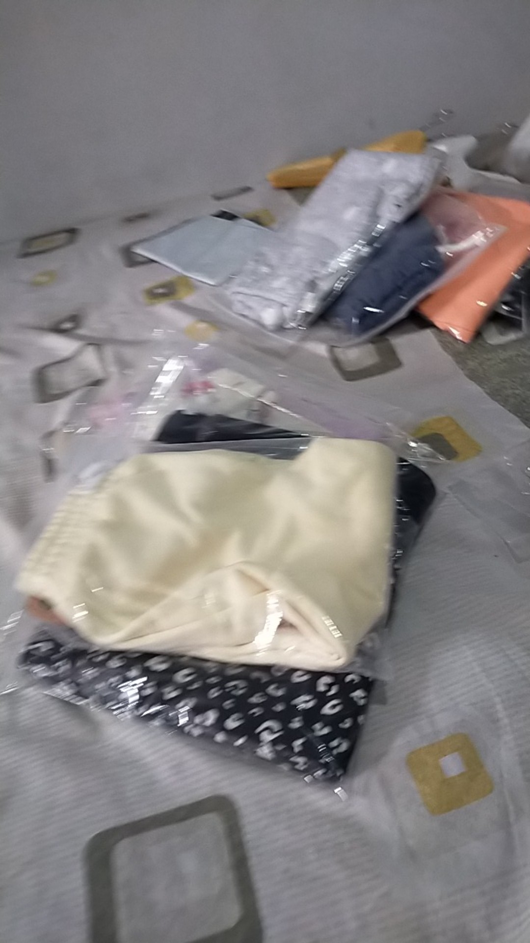 Plastik Ziplock Ctik Klip Handle Ukuran 20x30cm + 6 Warna Transparan