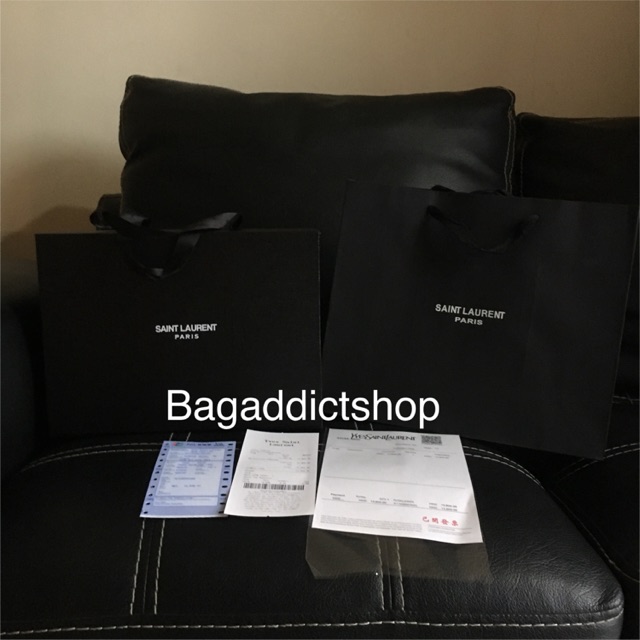 

BagAddict Box YeeSeL Small Box SET (Box, Paperbag + Bill)