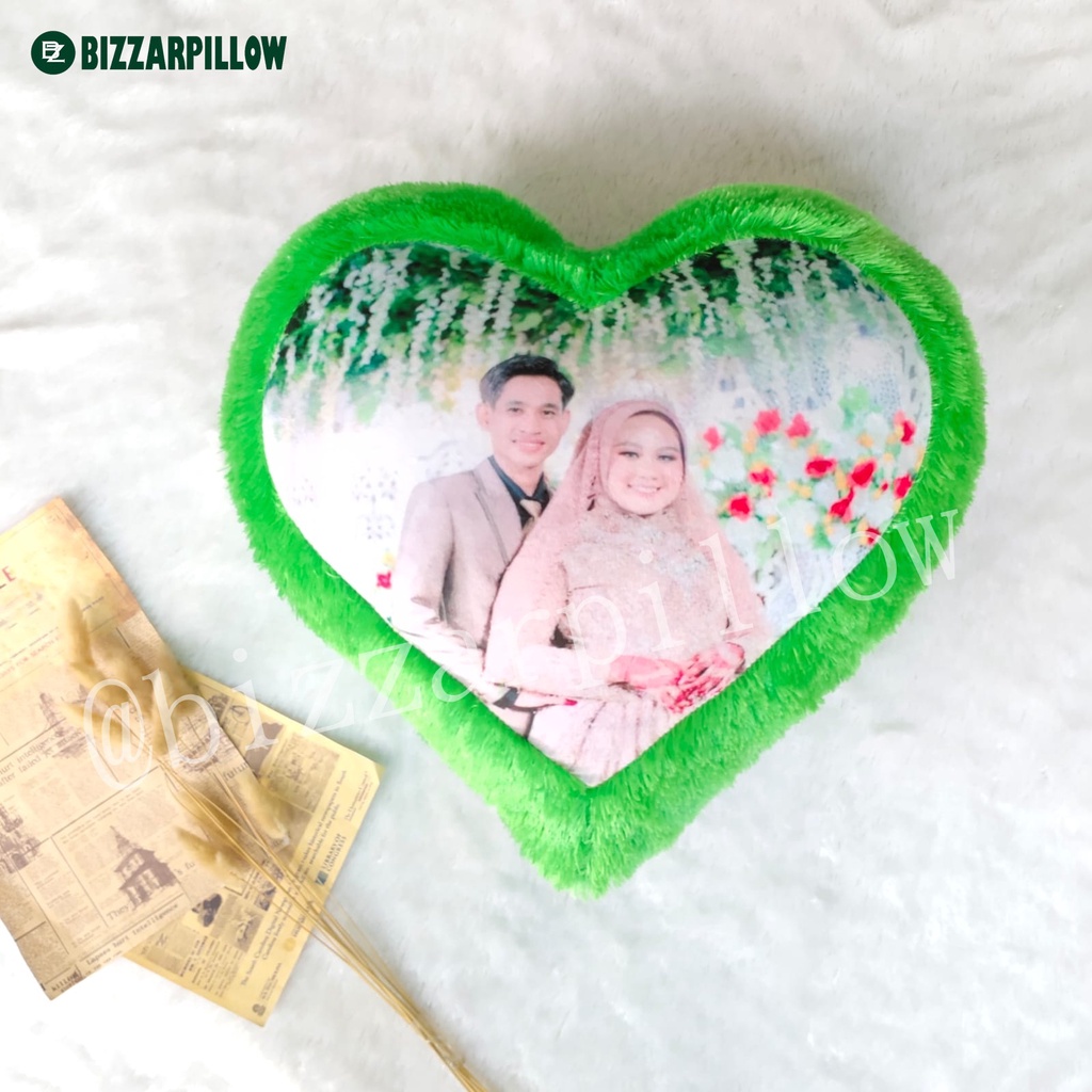 Bizzarpillow Bantal Foto Custom Bentuk Love Jumbo BZ033