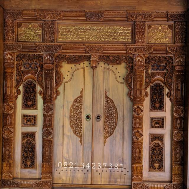 PINTU GEBYOK UKIR KALIGRAFI JEPARA