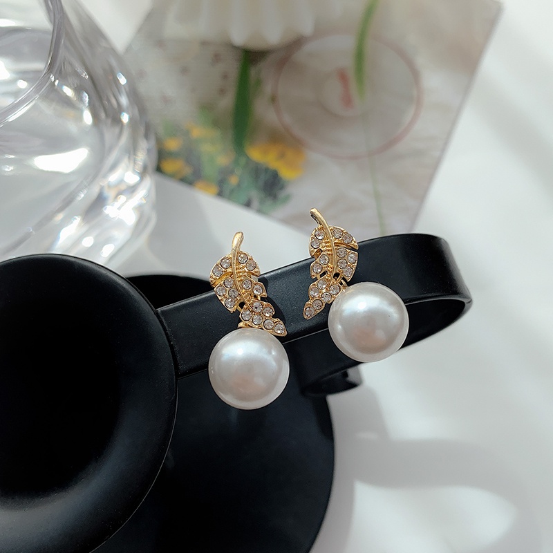 2023anting Mutiara Baru S925 Perak Stud Earrings Bertatahkan Berlian Imitasi Pearl Earrings