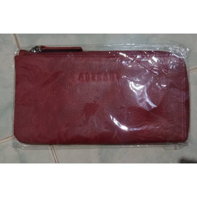 Longpouch maroon crack Abekani
