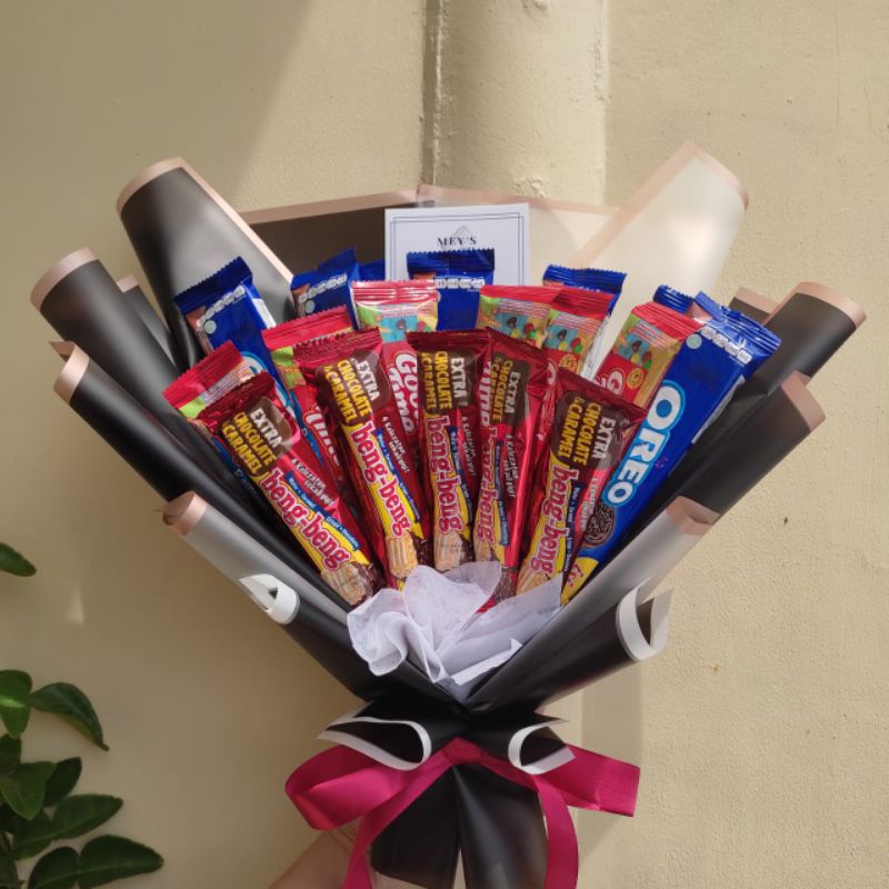 

TERMURAH (Ready Stock) Buket Snack / Snack Bouquet untuk wisuda, hampers lebaran, anniversary