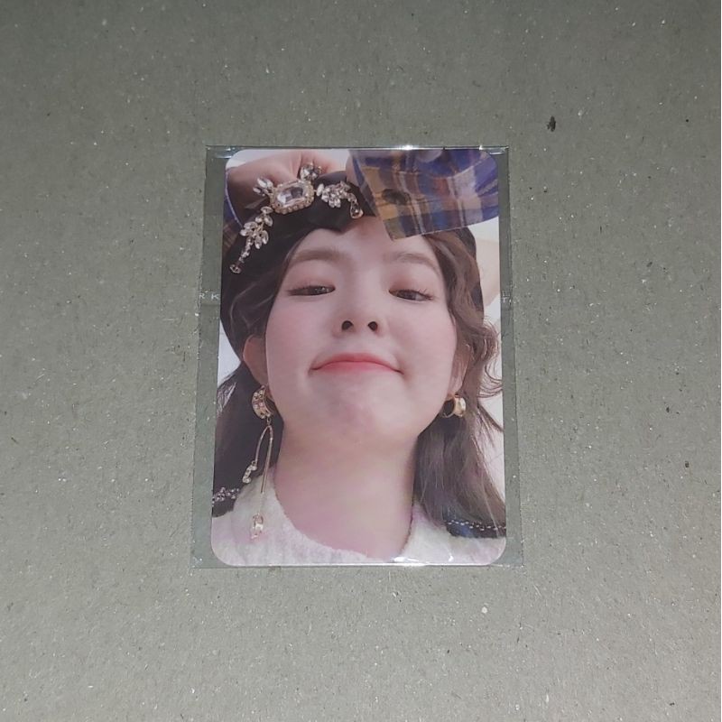 RED VELVET MONSTER TOP NOTE MIDDLE NOTE BASE NOTE ALBUM - IRENE PHOTOCARD PC