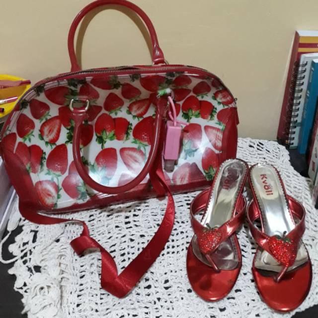 Preloved Tas Jelly Furla Strawberry mix strawberry heels